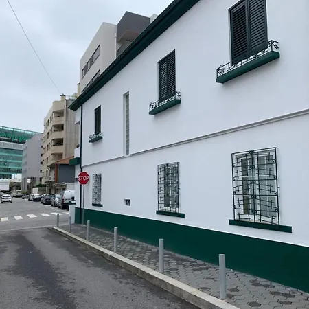 Casinha Dos Avos By Lovelystay 아파트 *